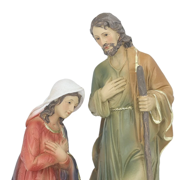 Święta Rodzina Favola 15 cm - figurka żywiczna - zbliżenie Maryi i Józefa