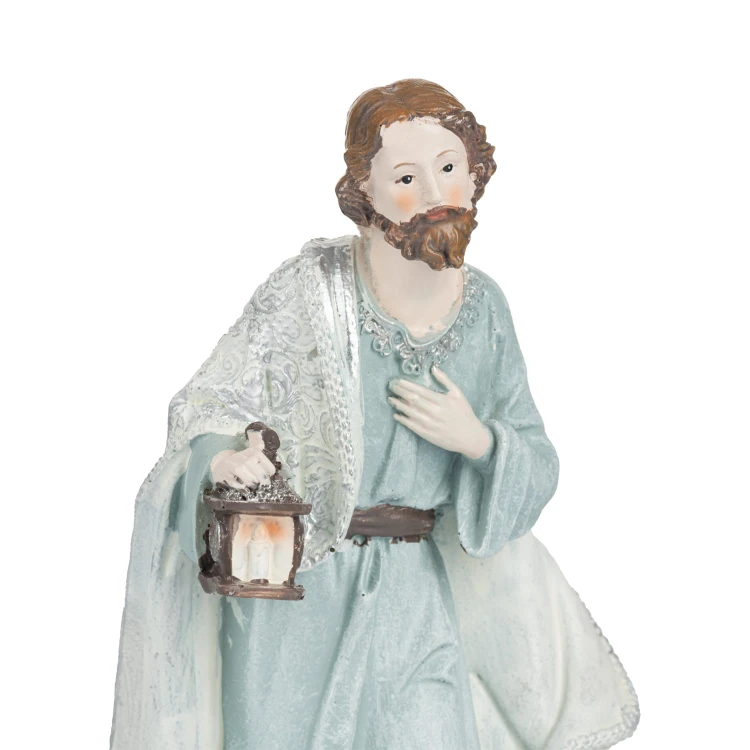 Święta Rodzina Favola - komplet 3 figurek, Józef 17,5 cm - zbliżenie św. Józefa