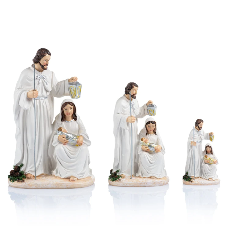 Biała Święta Rodzina z lampą Classic 16 cm - ujęcie 3
