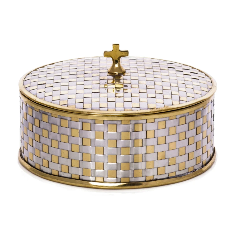 Pojemnik mosiężny na hostie