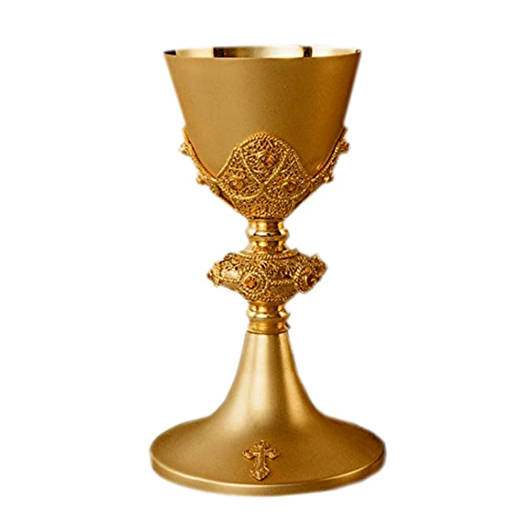 Kielich mszalny, zdobiony topazem, nodus ażur