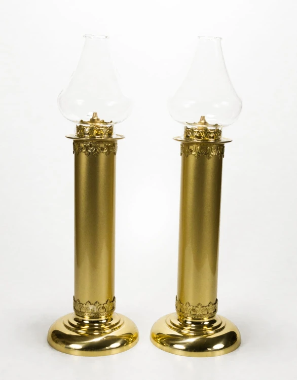 Akolitka mosiężna, odlew