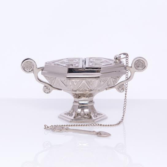 Łódka mosiężna grawerowana na kadzidło