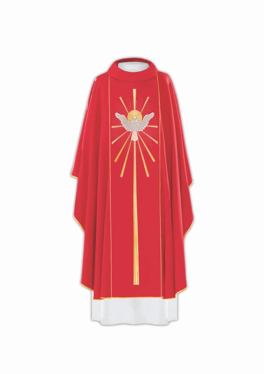 Ornat haftowany z Duchem Świętym.