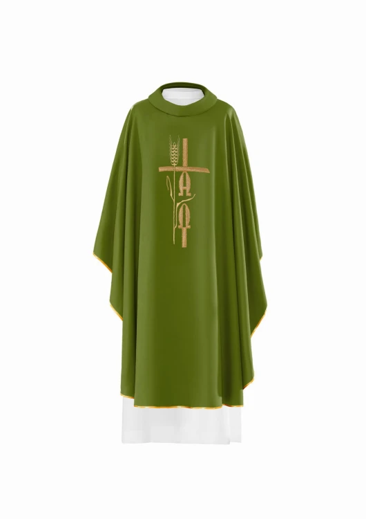 Ornat haftowany symbolami liturgicznymi