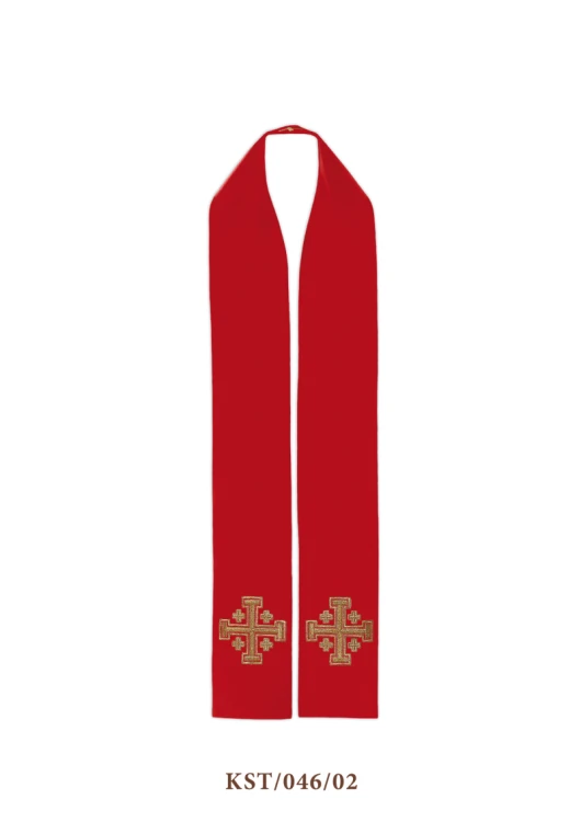 Stuła haftowana z Krzyżem Jerozolimskim.