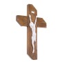 Krzyż drewniany z alabastrowym Chrystusem