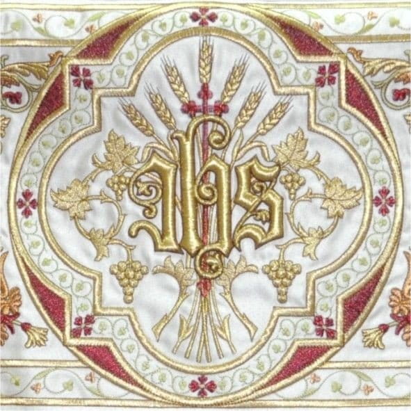 Baldachim procesyjny haftowany