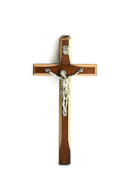 Krzyż drewniany z frezem 16 cm