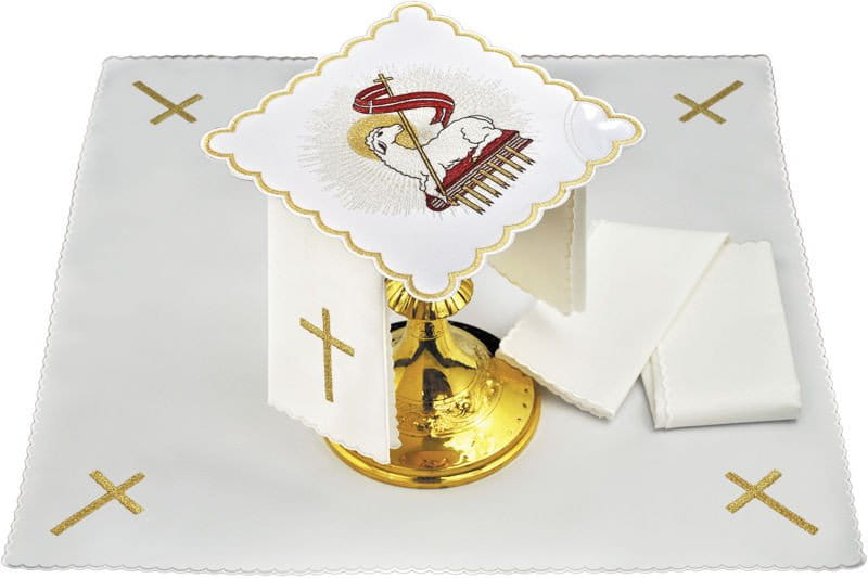 Komplet bielizny kielichowej z Bożym Barankiem