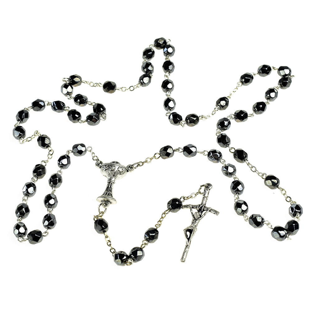 Różaniec hematytowy 6 mm. Na Pierwszą Komunię Świętą.