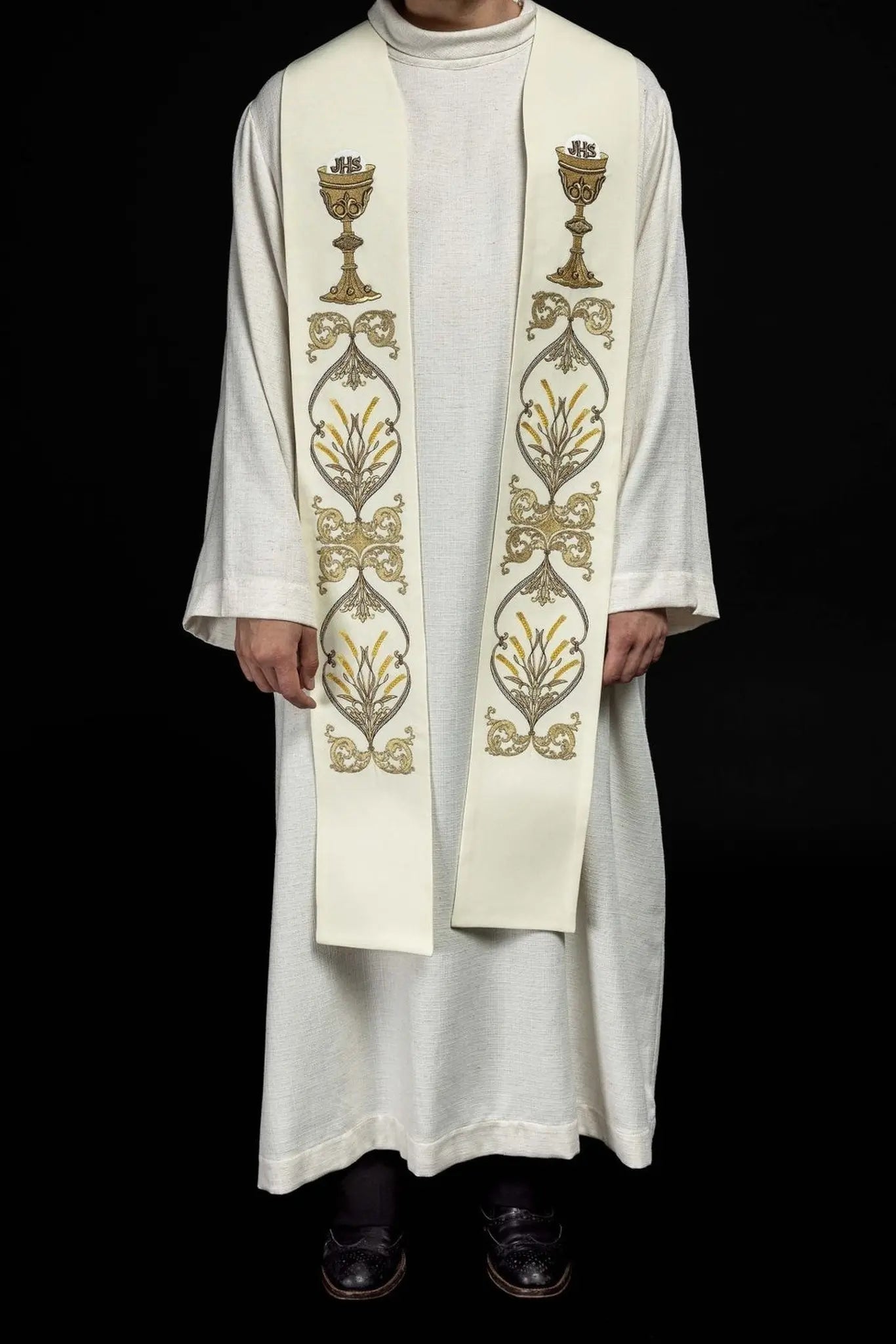 Stuła liturgiczna ecru z haftem IHS