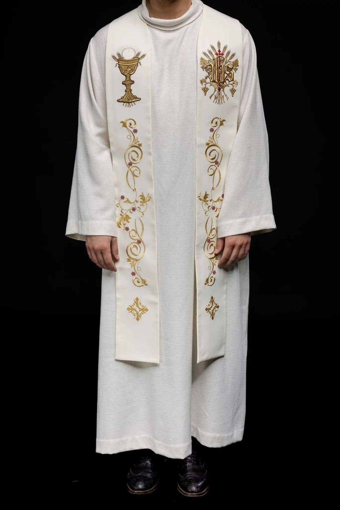 Stuła liturgiczna ecru z haftem IHS