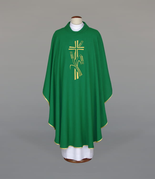 Ornat zielony zdobiony haftem – wariant III