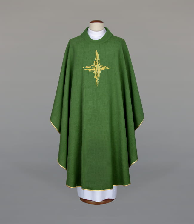 Ornat zielony zdobiony nowoczesnym haftem – wariant III
