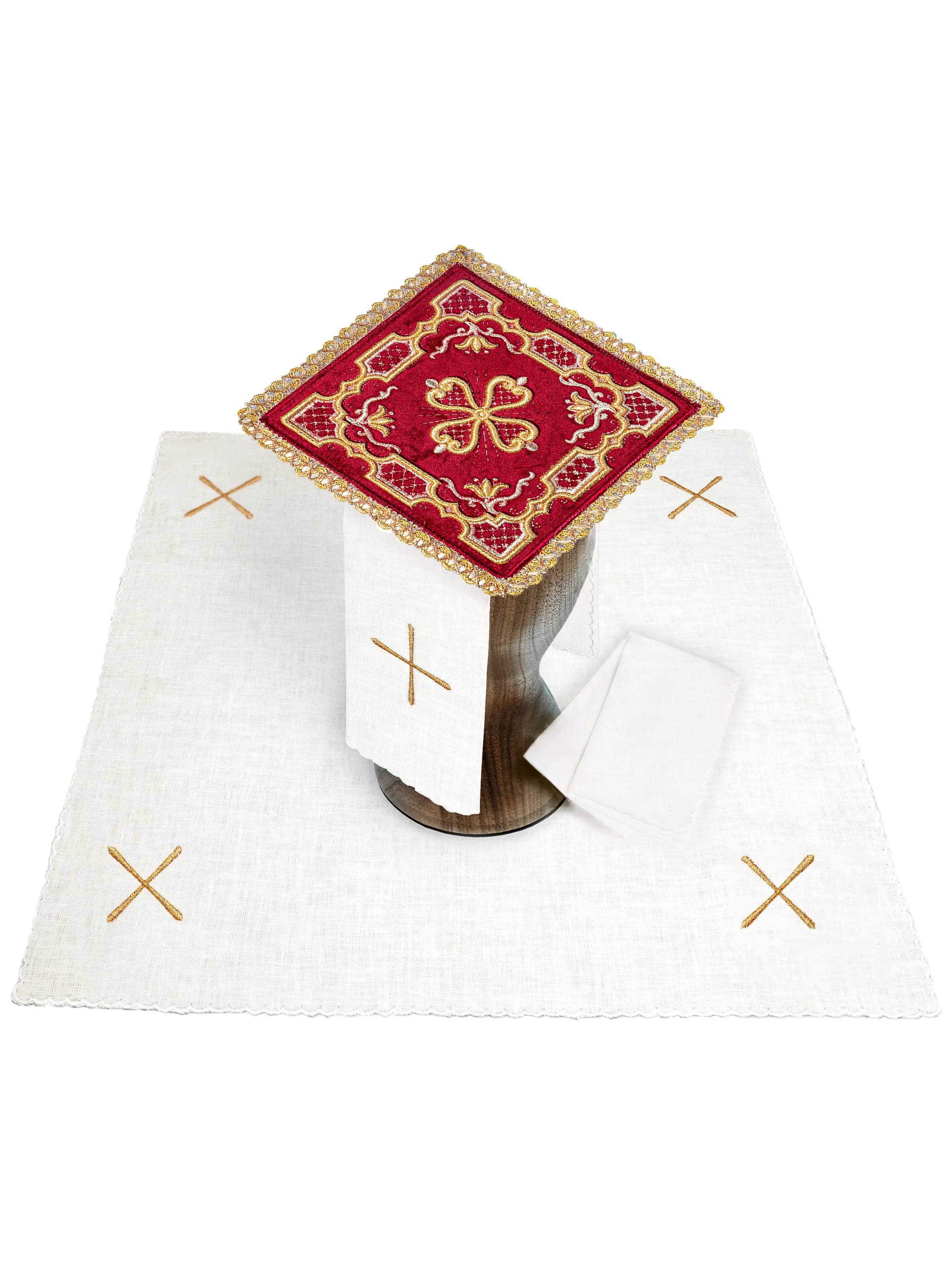 Komplet kielichowy aksamitny z haftowanym motywem kielicha eucharystycznego w kolorze bordowym – widok główny
